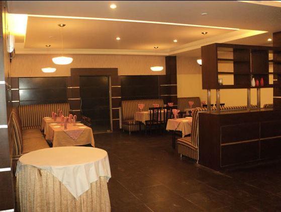Hotel Swagat Palace Bhiwadi ภายนอก รูปภาพ