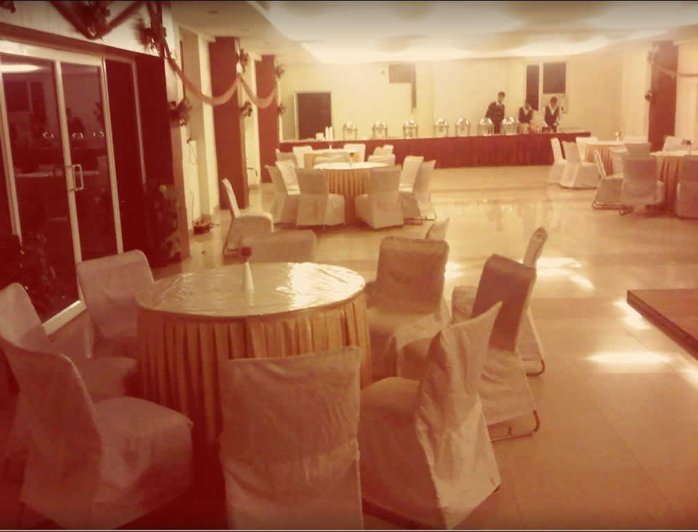 Hotel Swagat Palace Bhiwadi ภายนอก รูปภาพ
