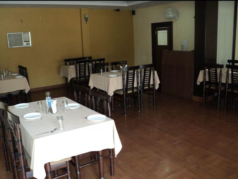 Hotel Swagat Palace Bhiwadi ภายนอก รูปภาพ